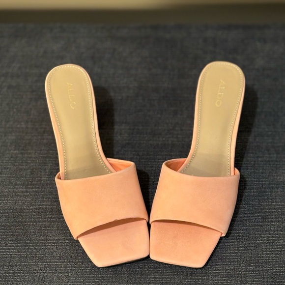 Aldo Velalith Sandals - Picture 1 of 6